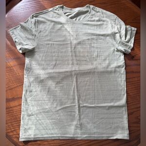 Goodfellow, Large, Light Green Tshirt